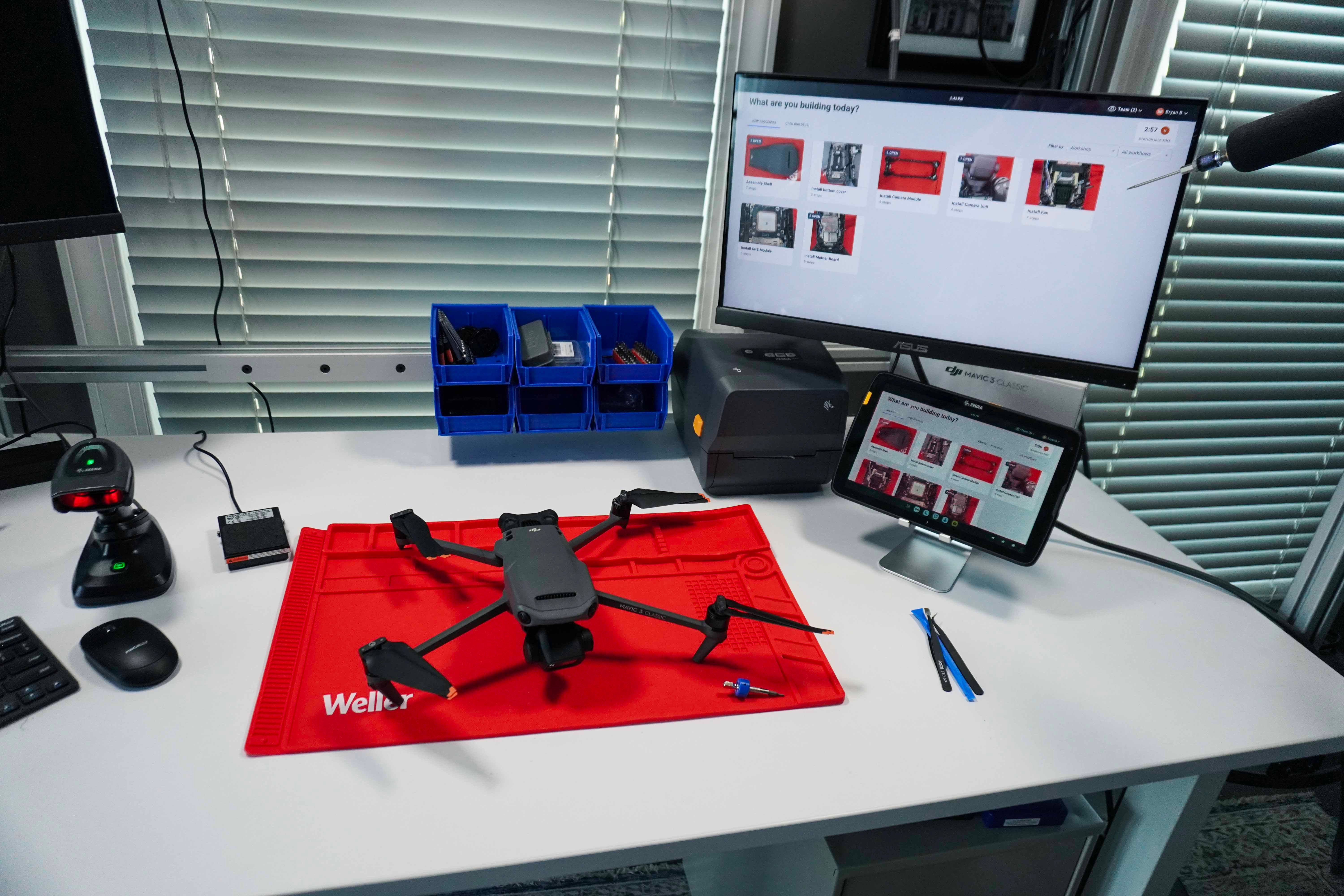 Assembled drone with Pico MES operator screen