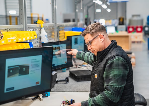 Lithos Energy operators rely on PICO digital worker guidance to error-proof their assemblies